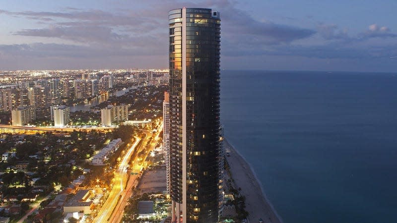 The Porsche Design Luxury Skyscraper In Miami Is Sinking Much Faster Than Expected