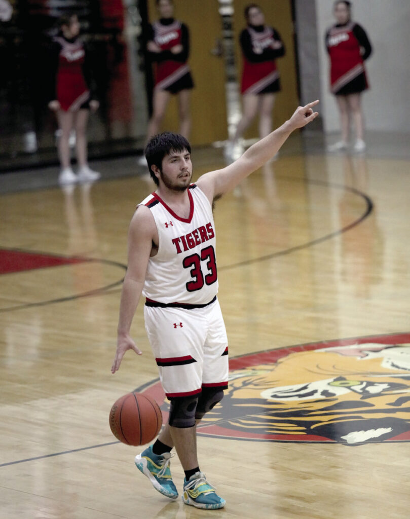 Exeter boys hoops wants to peak at season’s end