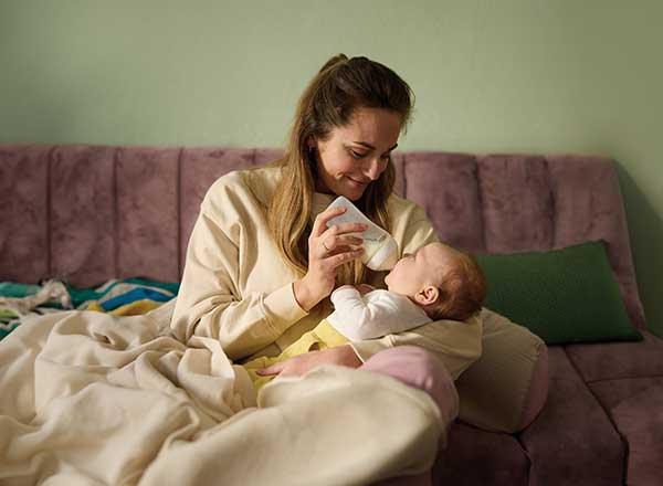 How to Supplement Breastfeeding with Bottle Feeding