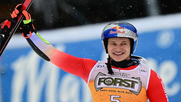 Marco Odermatt wins giant slalom to clinch back-to-back World Cup victories