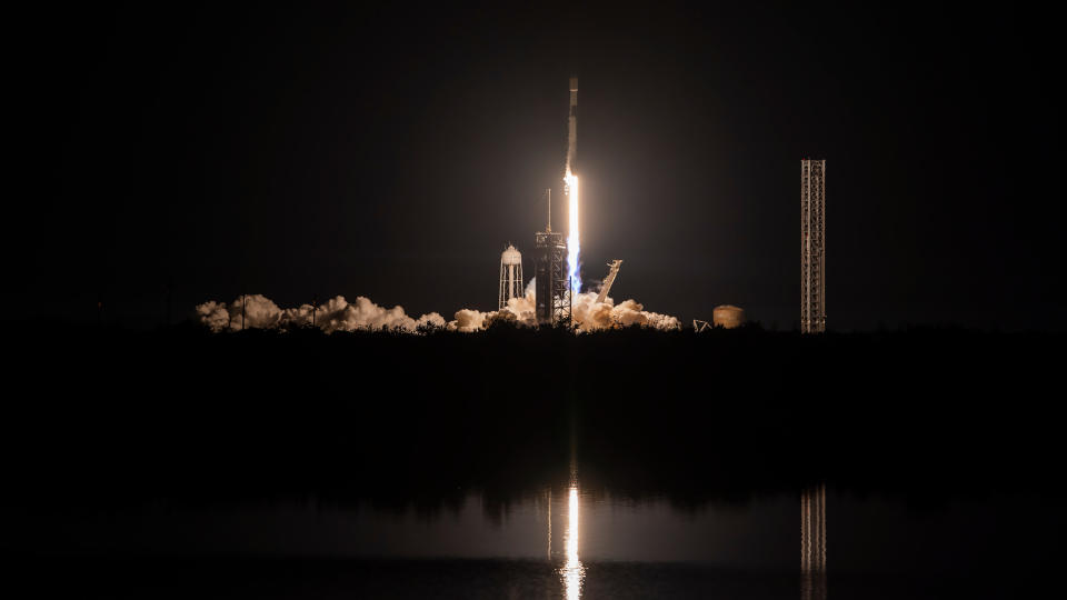 SpaceX launching mysterious RRT-1 mission from Florida tonight