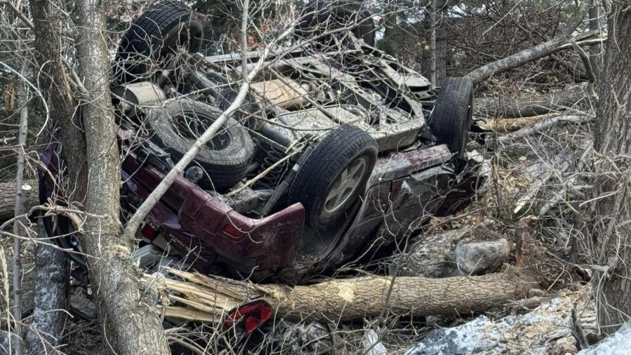 Icy roads leads to rollover crash on Alpine Loop in American Fork Canyon