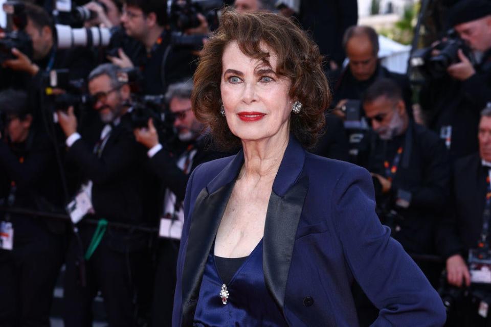 Dayle Haddon dies in suspected carbon monoxide leak at Hallmark star's Pennsylvania home