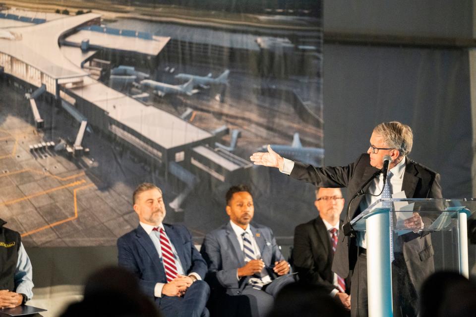 John Glenn Columbus airport's new $2 billion terminal is officially underway