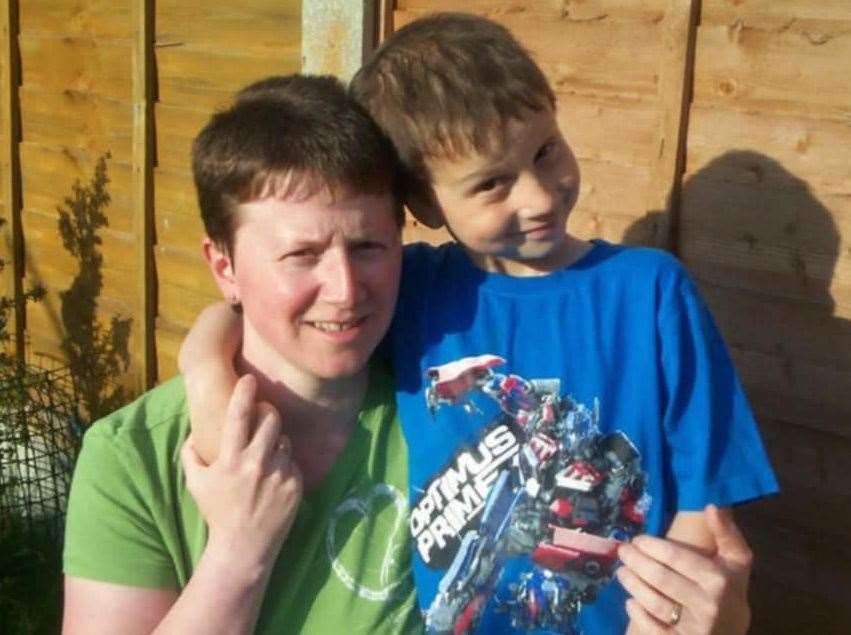 Mum who lost 11-year-old son to cancer dies from disease 10 years on