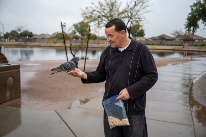 Glennwilde man with terminal cancer helps the homeless — because he used to be