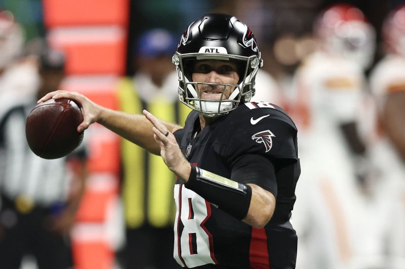 Falcons to start Michael Penix Jr., bench $180M QB Kirk Cousins