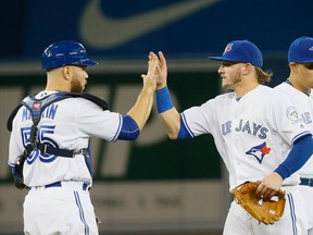 Ex-Blue Jays win battle against CRA in battle over millions in income