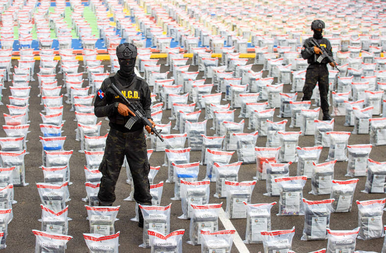 Dominican Republic seizes its biggest ever cocaine haul