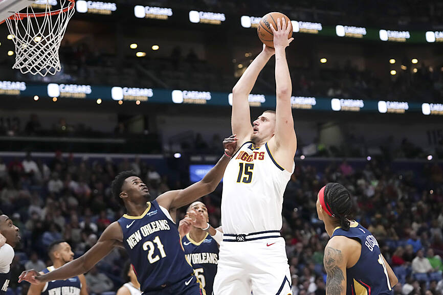 Nikola Jokic, Denver Nuggets rally for overtime victory over the Pelicans