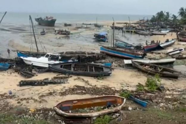 Powerful Cyclone Chido hits Mayotte, Mozambique in southeastern Africa