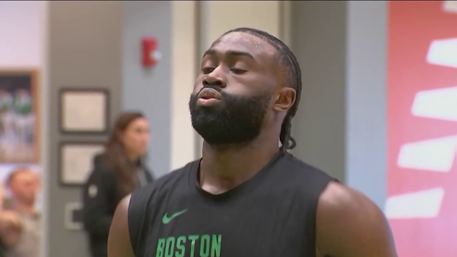 Jaylen Brown’s mother’s house in Wellesley broken into: Report – NECN