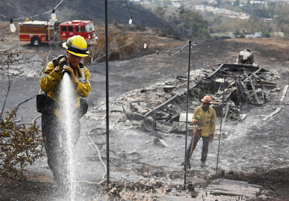 3,700 return after Malibu fire, but 'a lot of work' ahead, fire official says