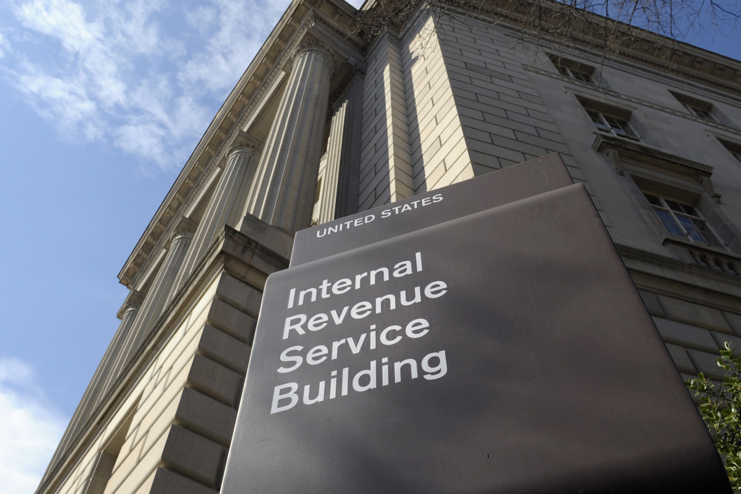 A million taxpayers will soon receive up to $1,400 from the IRS