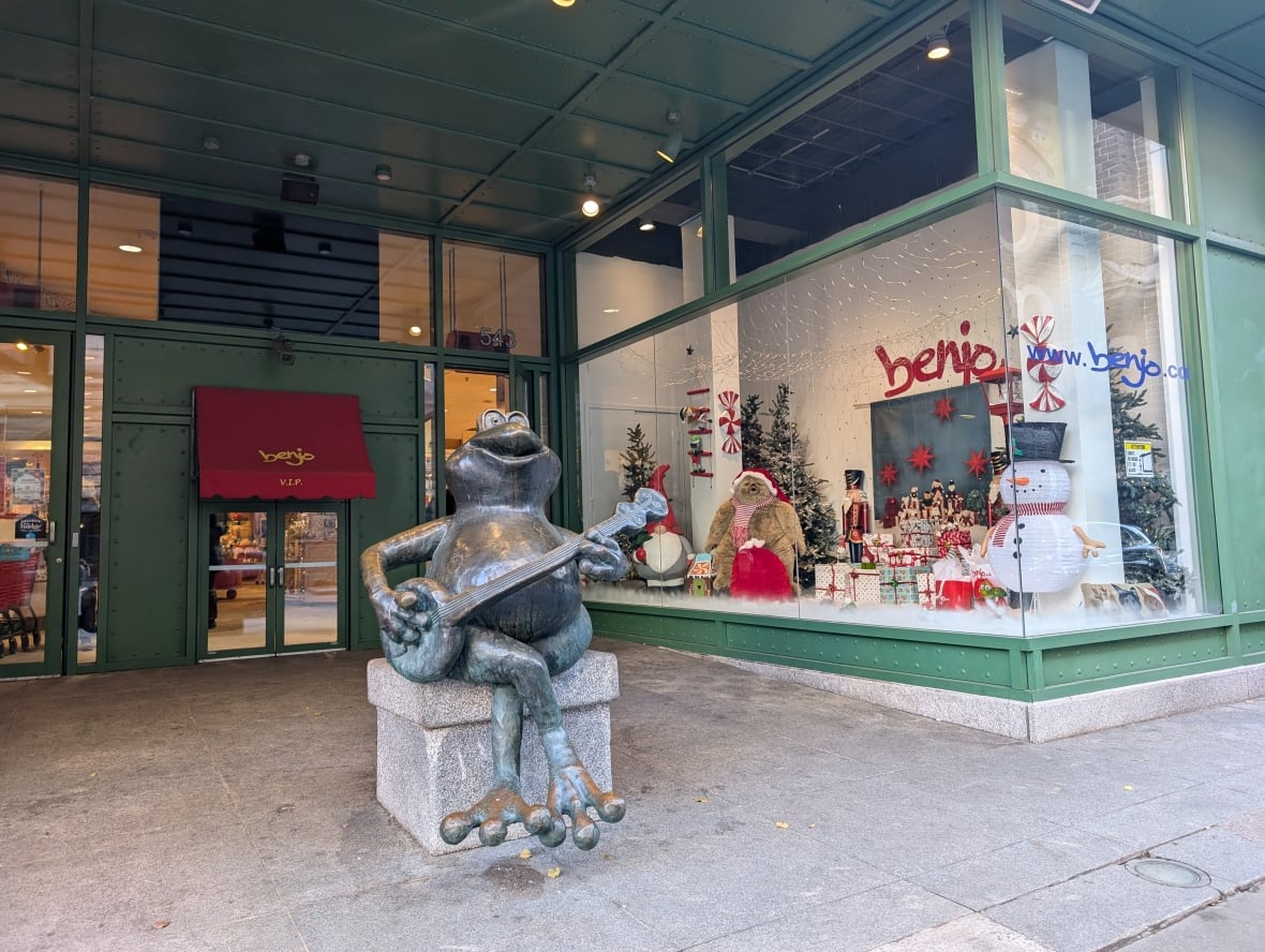 Beloved Quebec City toy store Benjo set to close its doors after 20 magical years