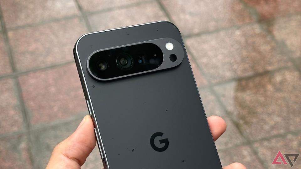 Google might drop both Samsung and Qualcomm for a key Pixel 10 component