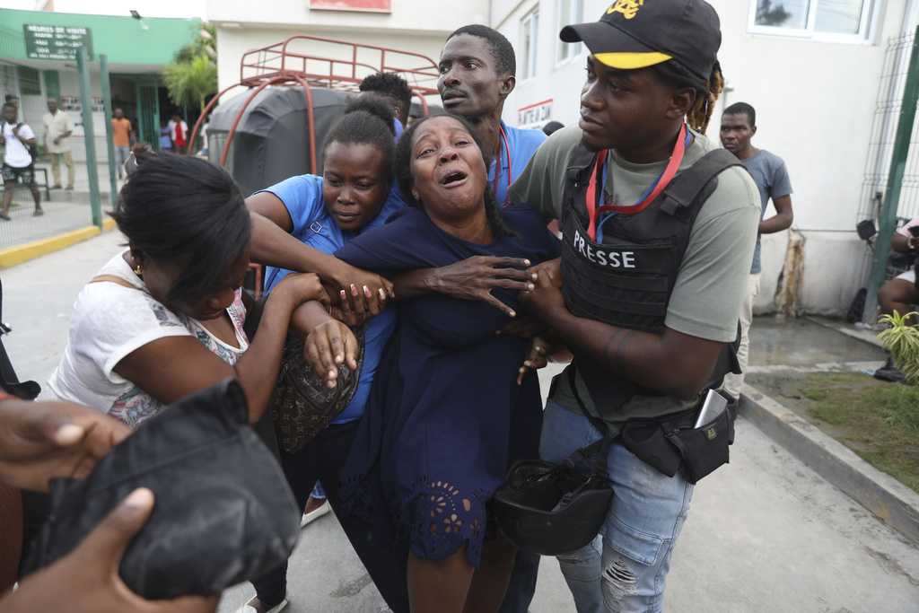 Haiti gang attack leaves 2 dead, several wounded