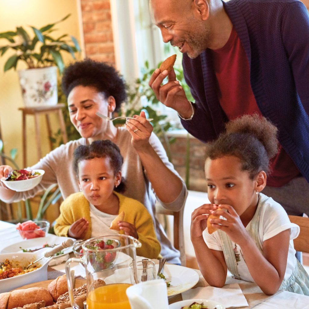 Healthful Eating Tips for the Holidays to Strengthen Diabetes Management and Keep You Healthy in the New Year