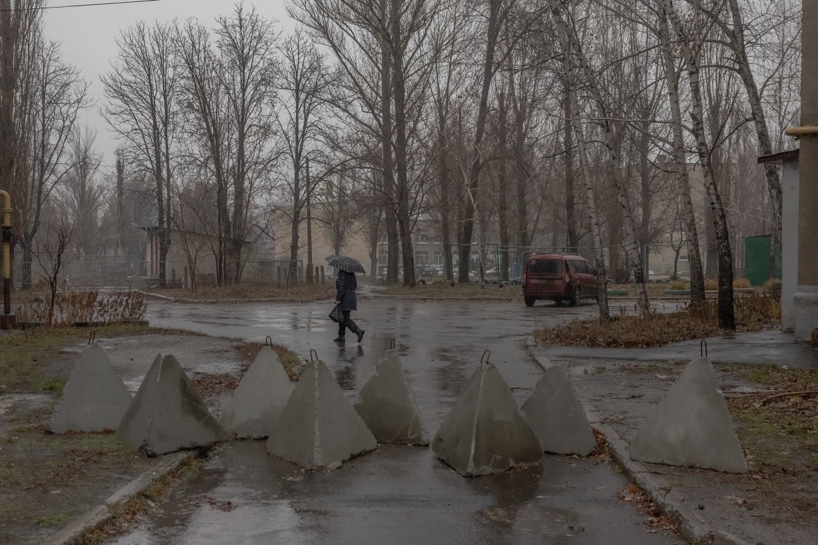 Russian troops capture and destroy some Ukrainian positions close to Pokrovsk