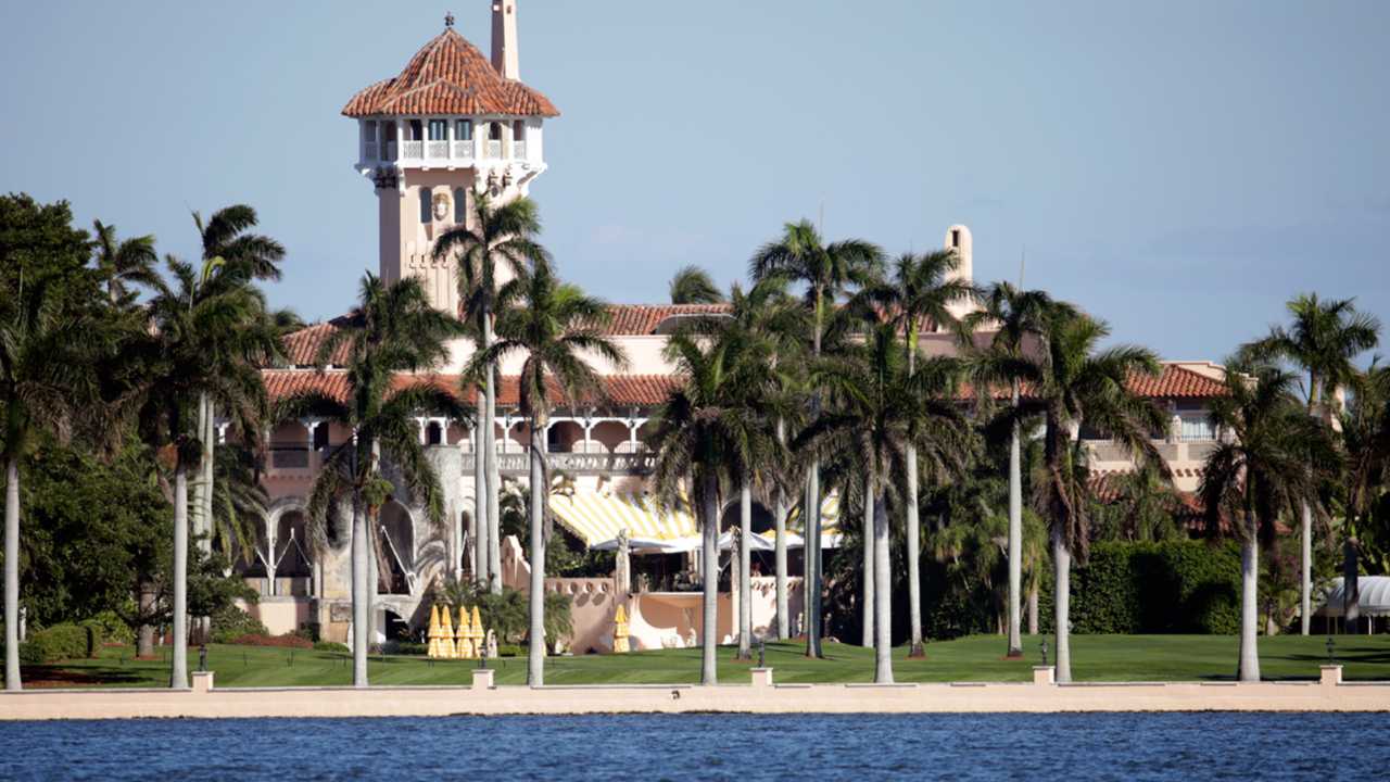 Trump hosting House Republicans at Mar-a-Lago to craft strategy