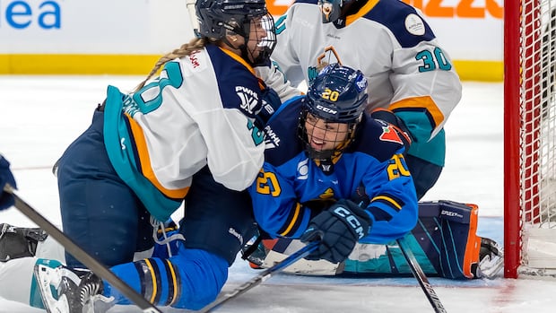 Nurse scores late winner as Toronto Sceptres beat New York Sirens at Scotiabank Arena