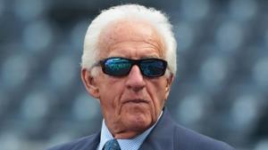 'Mr. Baseball' Bob Uecker, Brewers announcer, dies at 90 | News