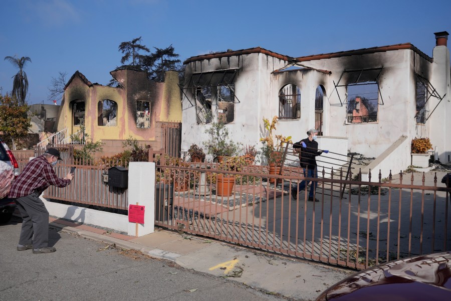 Fire crews in Southern California quickly extinguish brush fires amid extreme fire weather