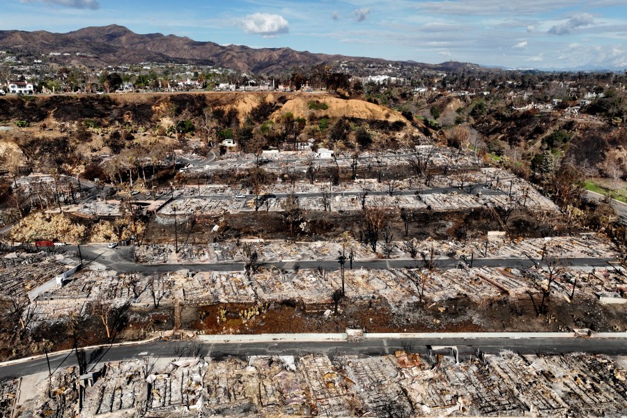 Rain douses wildfires in Southern California without causing serious mudslides