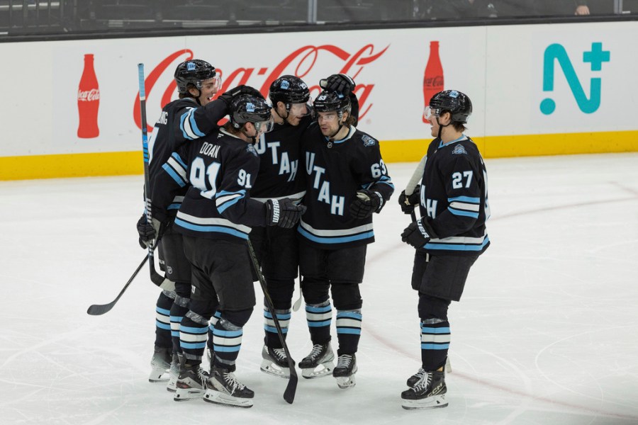 Utah closes homestand strong with 5-2 win over Winnipeg