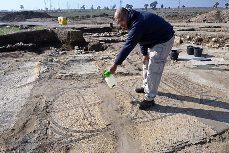 Ancient Byzantine monastery uncovered at Israeli construction site