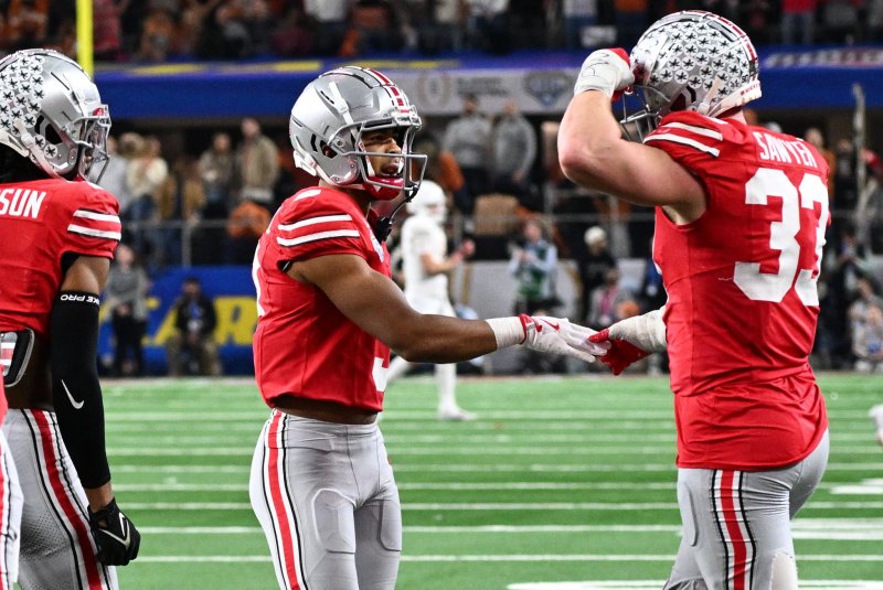 College Football Playoff: Sawyer helps Ohio State beat Texas, advance to finale