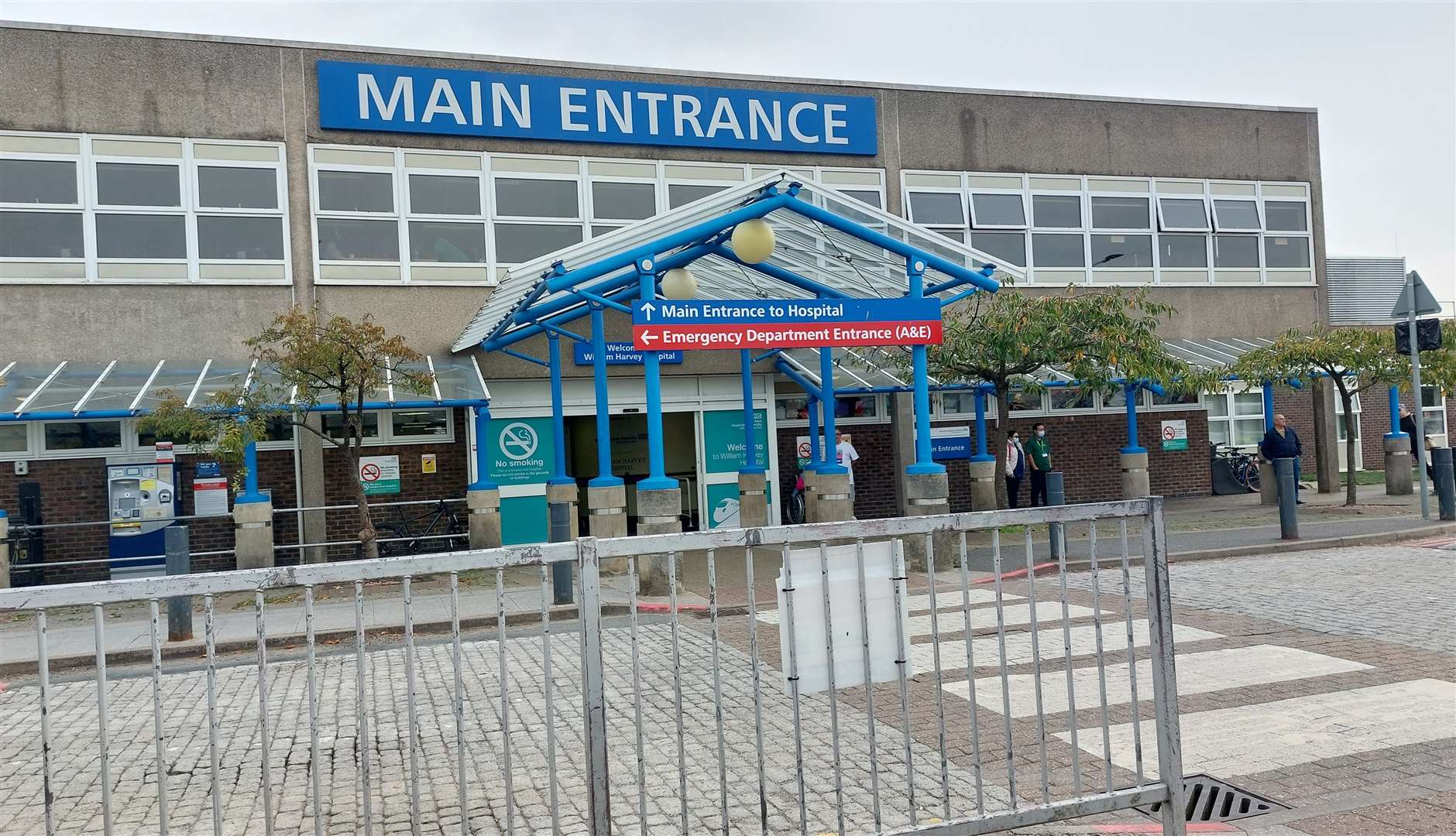 East Kent Hospitals Trust apologises after William Harvey Hospital in Ashford gave pregnant woman someone else’s baby scans