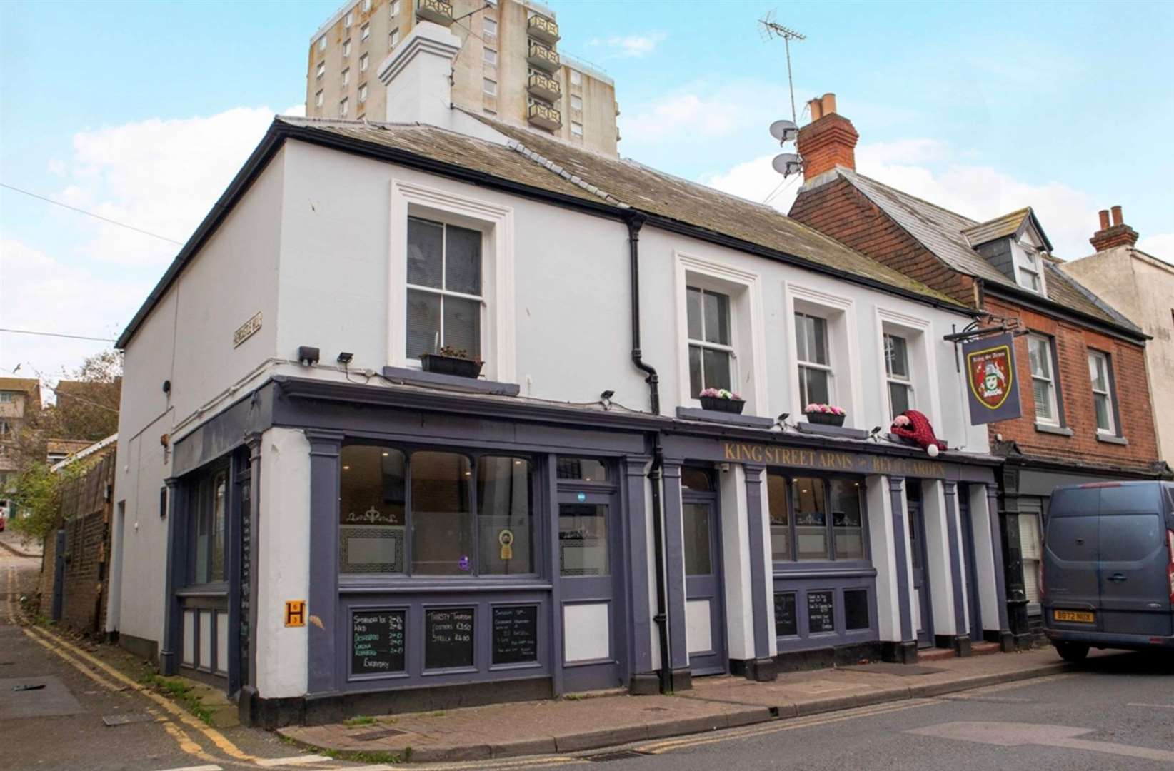 King Street Arms, formerly Earl St Vincent, in Ramsgate up for sale for £365,000