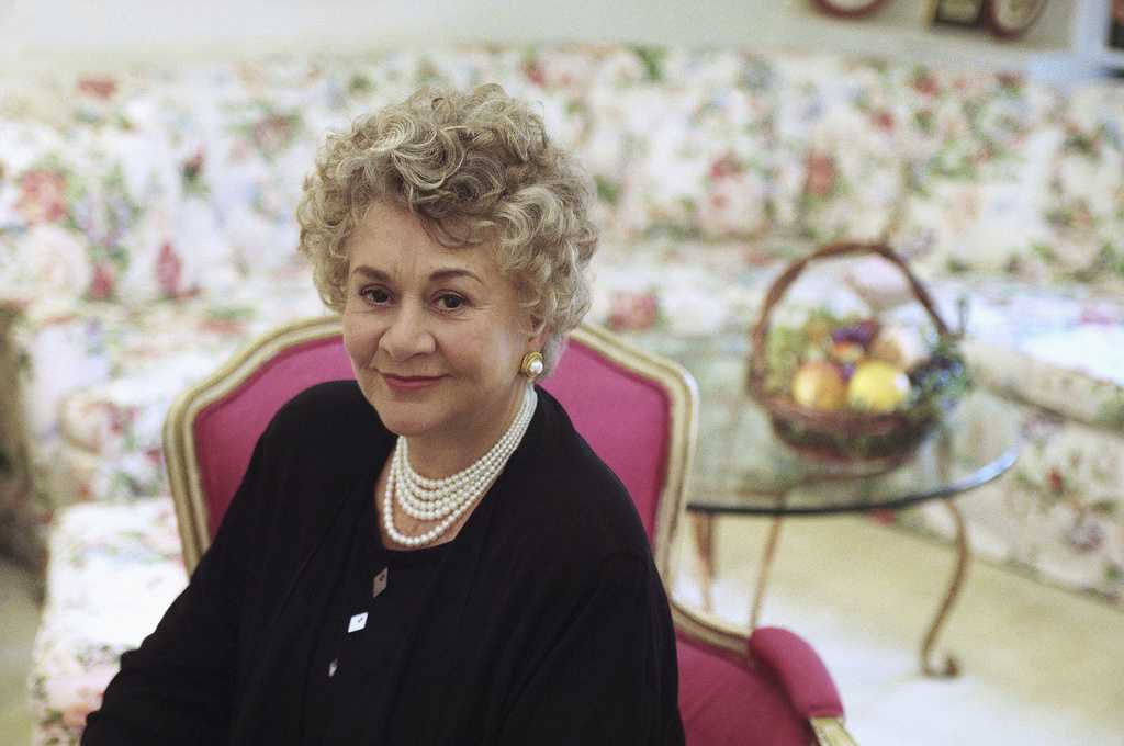 British acting legend Joan Plowright dies at 95