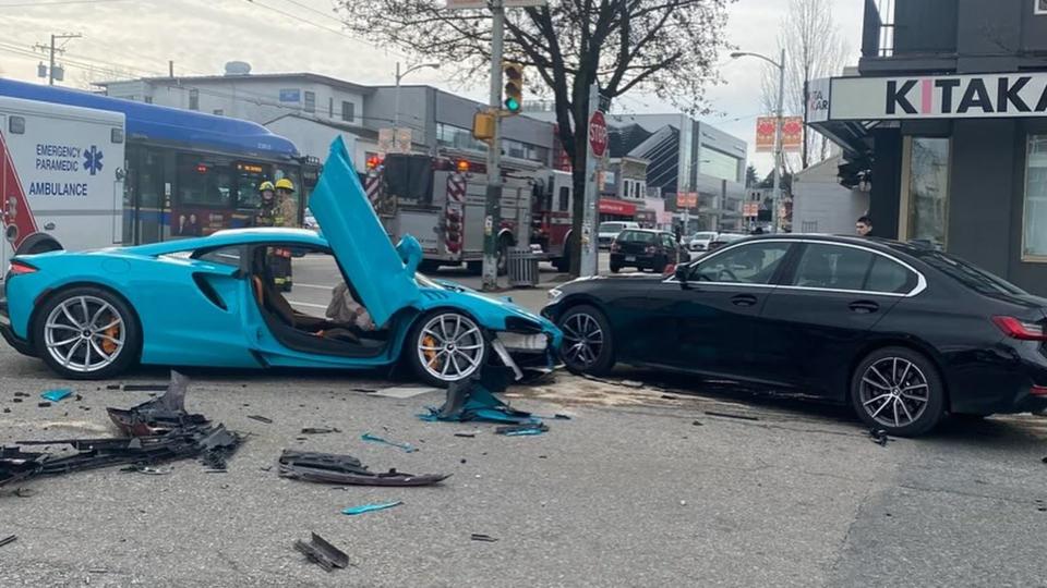 McLaren Artura Meets Early Demise Near Vancouver Dealership