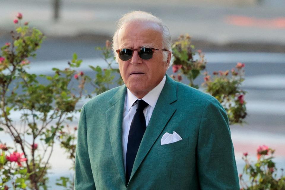 President Biden pardons brother James, other relatives for unspecified crimes before leaving office