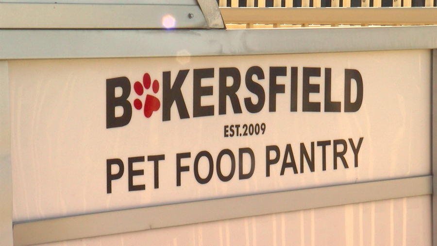 Bakersfield Pet Food Pantry needs the community's help to stay open