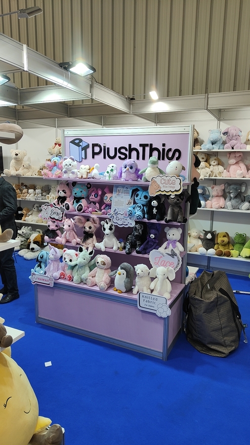 PlushThis Showcases Dark-Aesthetic Plush Toys at Spielwarenmesse 2025 Nuremberg International Toy Fair