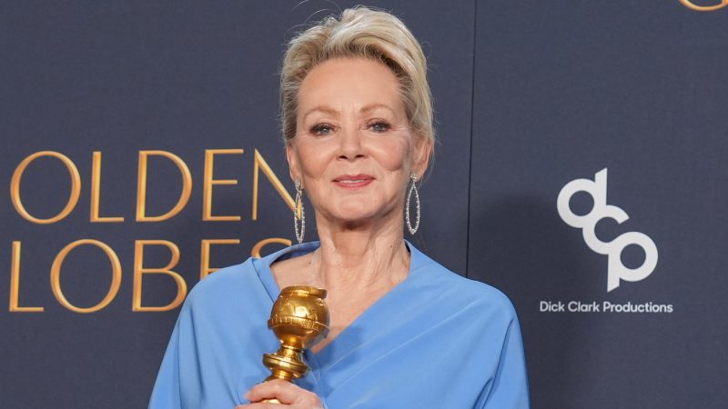 Jean Smart calls on TV networks to not air award shows, instead donate to Los Angeles wildfire relief