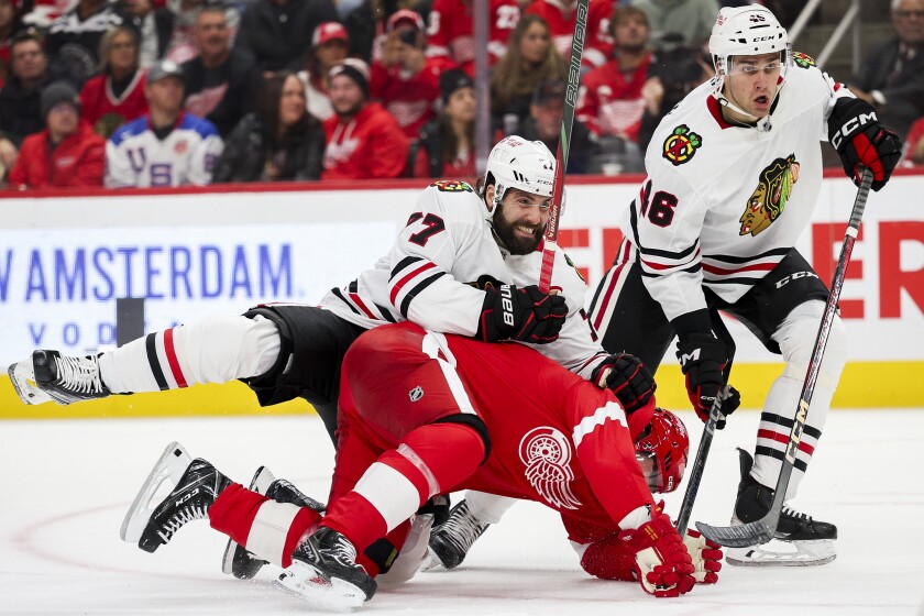 For new Blackhawks veterans, the constant losing is driving them crazy