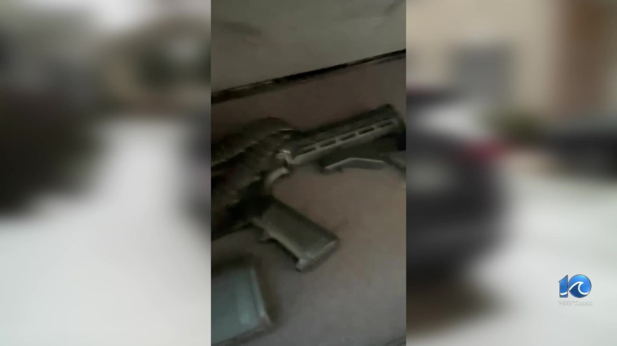 Woman finds police-issued rifle, bulletproof vests in Hertz rental