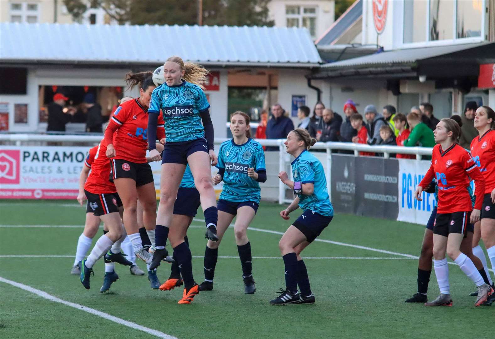 National League Division 1 South East leaders Chatham Town Women play away to Norwich City on Sunday – Chats returned top of the table after win over London Seaward