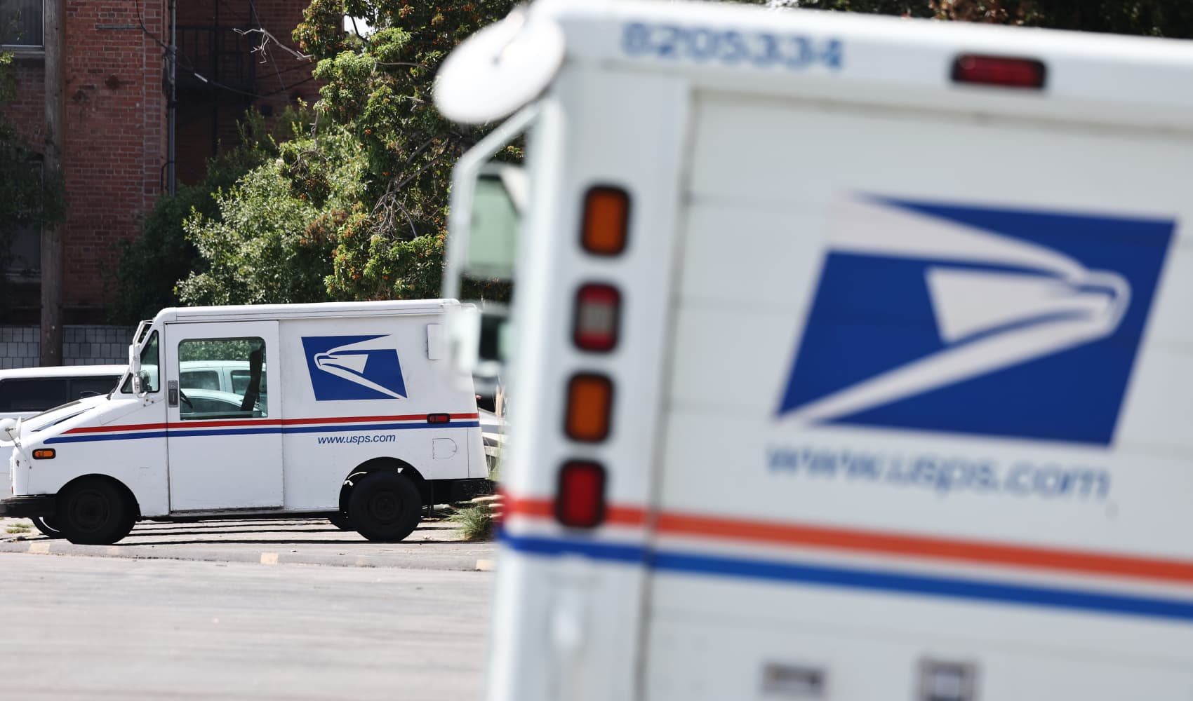 USPS resumes accepting inbound packages from China, Hong Kong – NECN