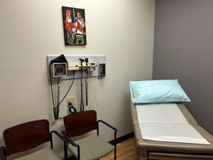 New Spokane health clinic provides personal touch to patients, regardless of insurance | News