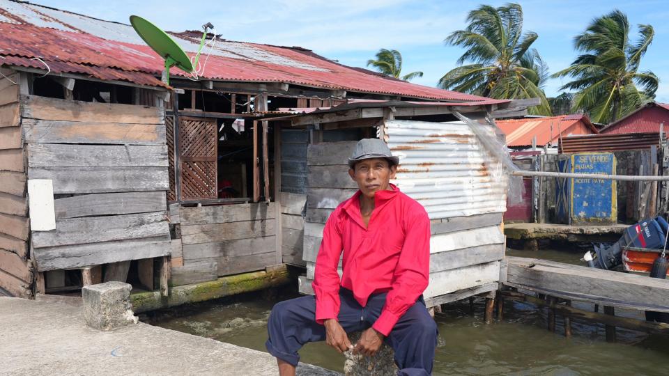 Indigenous group flees drowning island