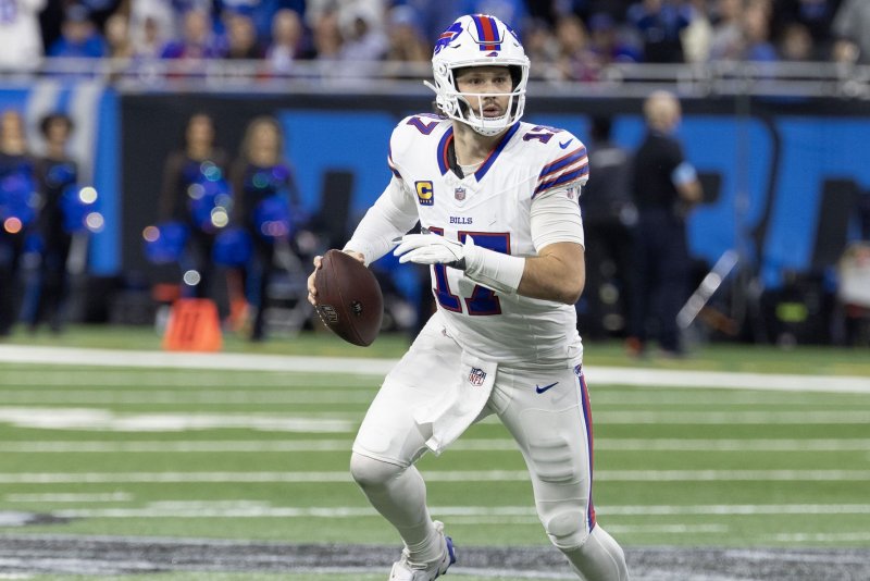 Buffalo Bills' Josh Allen edges out Ravens' Lamar Jackson to win first NFL MVP Award