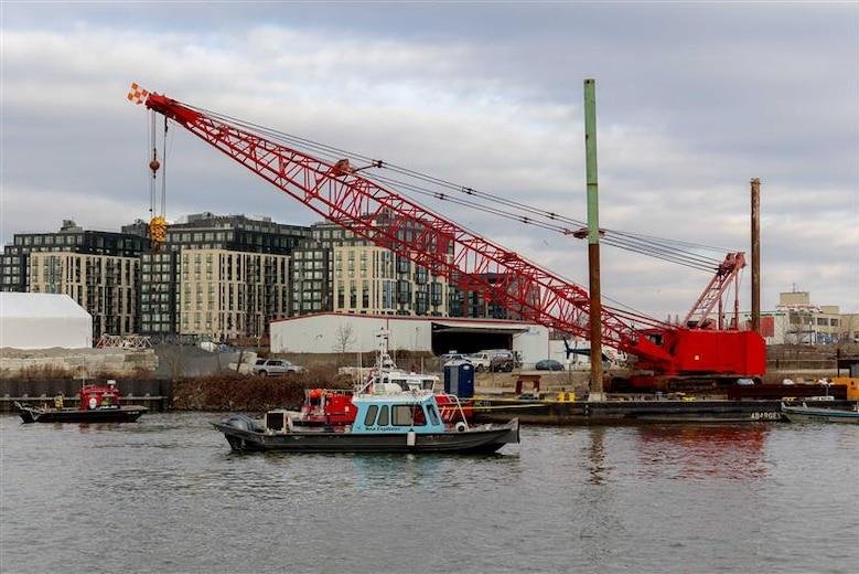 D.C. midair crash update: Potomac River opens as salvage operations end early