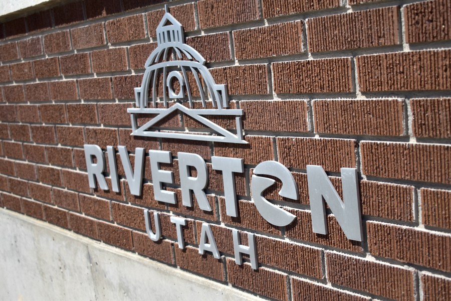 Riverton City Council unanimously supports proposed law to remove fluoride