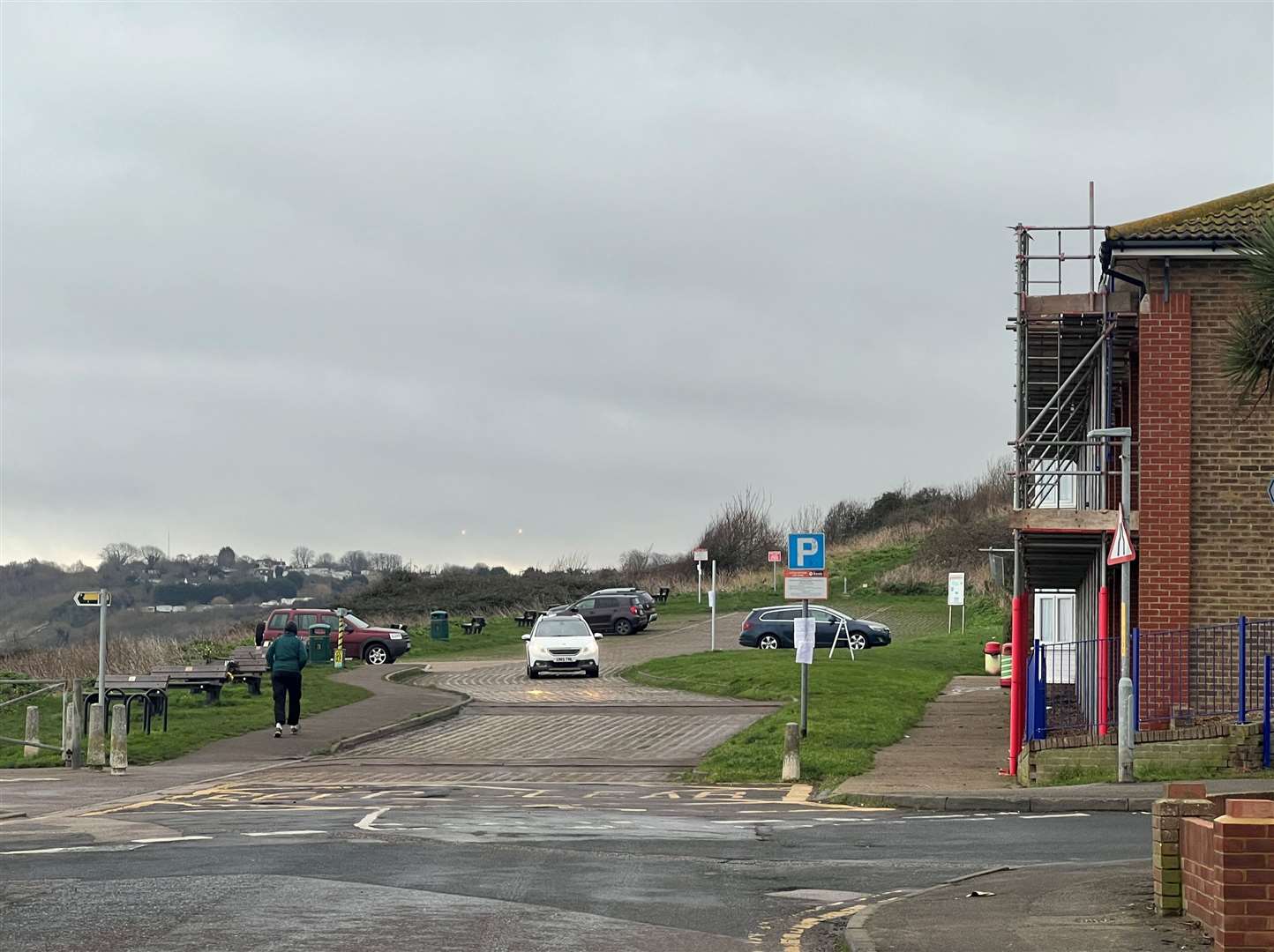 Scheme to introduce fees at Little Oyster, Minster, and Queenborough library and Park Road car parks on Sheppey scuppered for second time