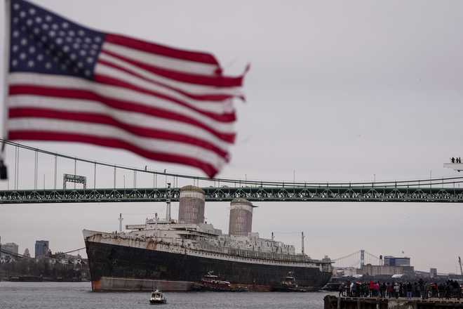 Historic SS United States is spotted off south Florida coast